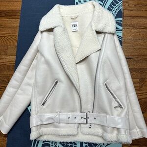 Zara Women's Cream Teddy Jacket